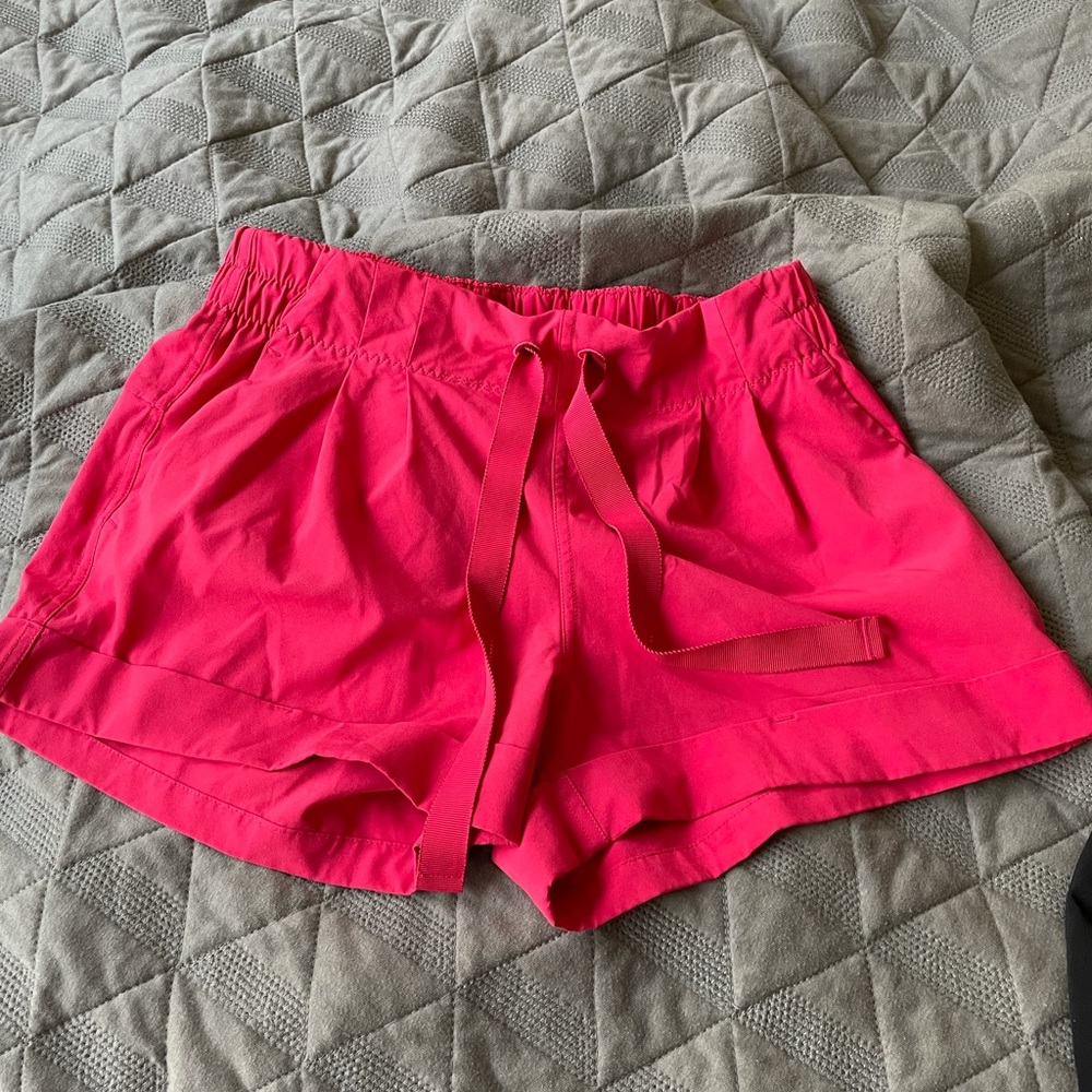 Lulu spring break shorts